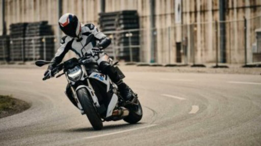 2021 BMW S1000R Officially Revealed - Official Video Here